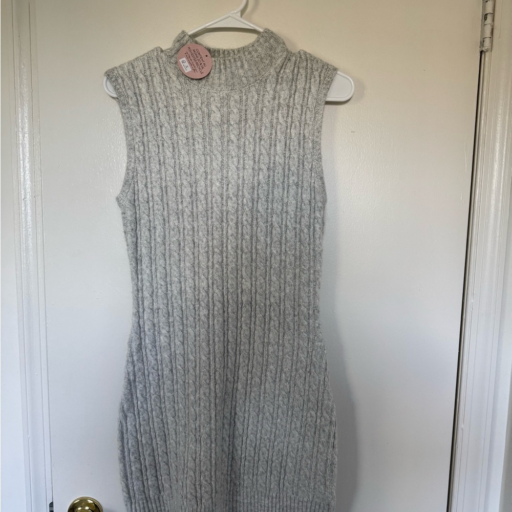 Gray Sleeveless Knit Dress